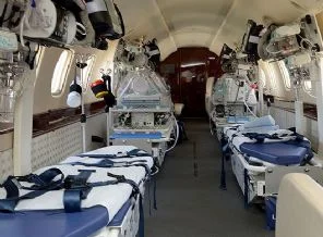 4 sedyeli ambulans uçak