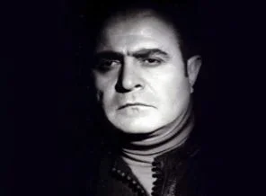 Ahmed Arif sahneye taşınıyor
