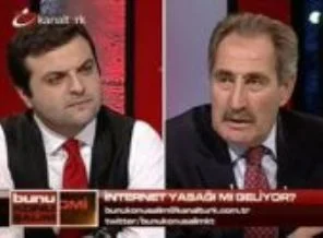 Bakan'dan gazetelerin ortak deklarasyon yorumu