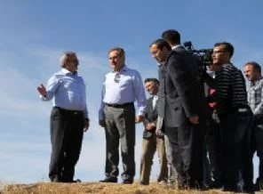 Bakan Günay, Van Kalesi'nde