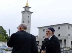 Cami saldırganı gruba yasak talebi
