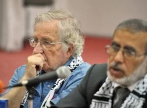 Chomsky'den İsrail'e sert eleştiri