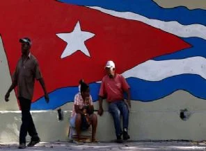 Devlet dayanamadı, Küba'da komünizm bitiyor!