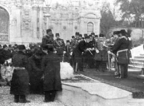 Dolmabahçe Sarayı'nda 2 padişah, 2 olay