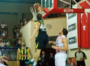 Erdemir: 78 - Fenerbahçe Ülker: 83