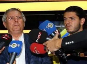 Fenerbahçe'de şok istifa