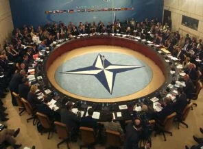 Flaş ! NATO Türkiye için toplandı