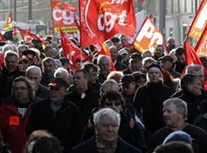 Fransa'da dev kriz protestosu