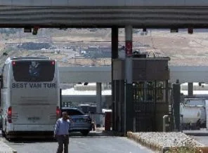 Hacı adayları Suudi Arabistan sınırında