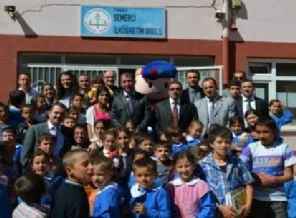 İyilik Elçileri, yüz güldürmeye devam ediyor