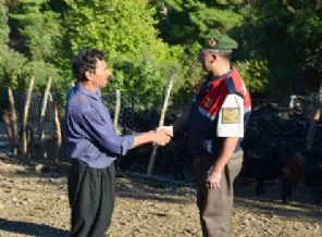 Jandarma kaybolan 371 hayvanı sahiplerine teslim etti