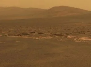 Mars'tan toprak örneği aldı