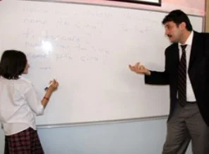 Ortaokullarda Kürtçe eğitimi başladı