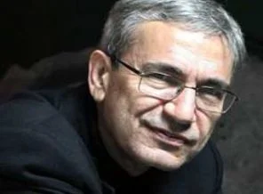 Pamuk'a Fransa'dan büyük nişan