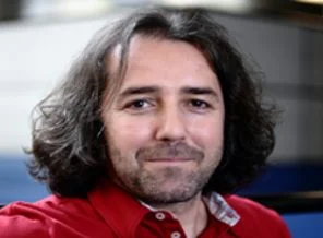 Taştekin: 'Suriyeli Aleviler: En yetim azınlık!'