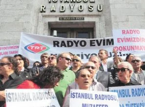 TRT çalışanları isyanda!