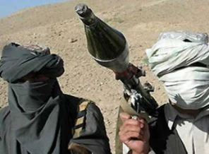Afganistan'da Taliban'a operasyon