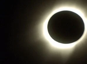 Avustralya'da güneş tutulması nöbeti