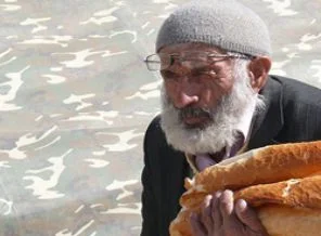 Bakın emekliler en çok ne tüketiyormuş?