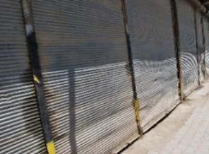 Baskı ile kepenk kapattıran PKK'ya esnaftan tepki