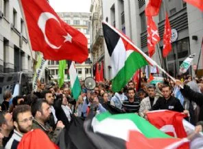 Bilecik ve Giresun İsrail'i protesto etti