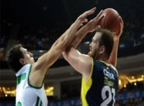 Fenerbahçe Ülker, Yunan devini yıktı!