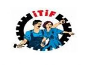 Fransa'da 'kağıtsızlar' kiliseyi işgal etti