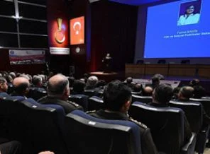 İlk ders Şahin'den