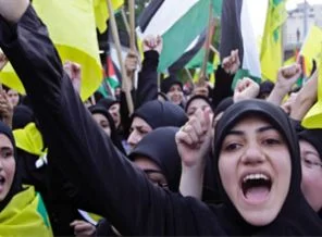 Lübnan'ın Fransız işgalinden kurtuluşu kutlandı