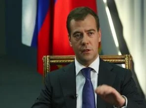 Medvedev'den Pussy Riot çıkışı