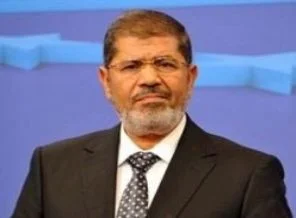 Mursi'den tarihi kararlar