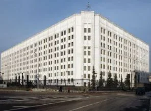 Rus ordusunda temizlik sürüyor