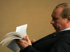 Rusya'da havuza gizlenen paralar şaşırttı