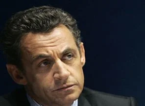 Sarkozy'nin partisi yeni liderini seçiyor