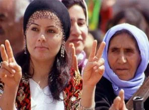 Suriye'deki silahlı Kürt gruplar uzlaştı