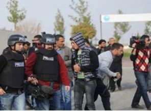Suriye'den seken kurşun Türk öğretmeni yaraladı