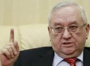 ''Türkiye AB üyesi olmayı çoktan hak etti''