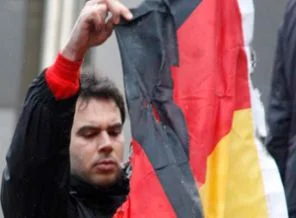 Türklerin Neonazi öfkesi büyüyor