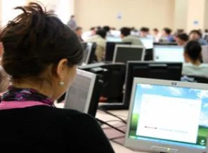 Üniversiteye internetten hazırlık