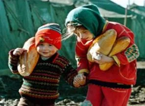 Yoksulluk sınırı bin 745 lira