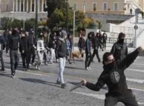 Yunanistan'da cami kundakçıları yakalandı