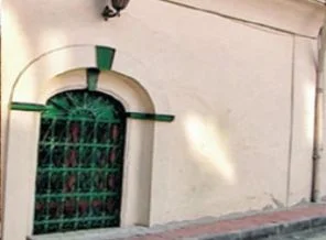 500 yıllık türbe satılık!