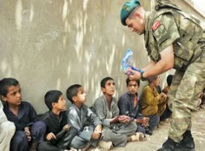 Afganistan'da 3 aylık çocuk satıldı