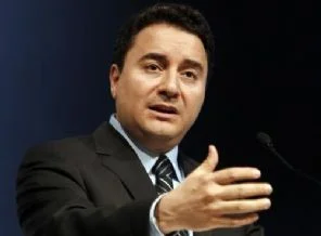 Ali Babacan siyasetten çekiliyor