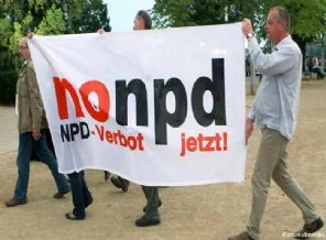 Almanya ırkçı NPD için düğmeye bastı