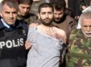 Beyzbol sopalı dehşete özel harekat operasyonu