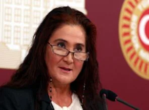 CHP'li Akkiraz'a Yezid'in torunu cezası