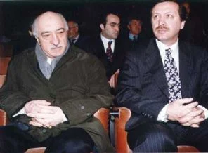 Dumanlı: Cemaat ile AK Parti arasında kavga var mı?
