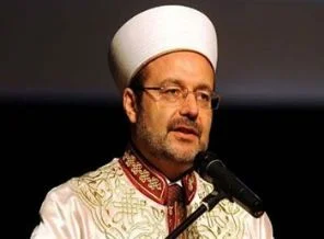 Görmez: İslam dünyası kendisini arıyor