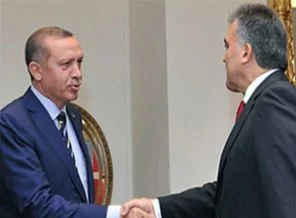 Gül ve Erdoğan'a büyük küstahlık !